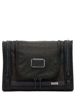 Alpha 3 Hanging Travel Kit