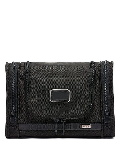 Alpha 3 Hanging Travel Kit