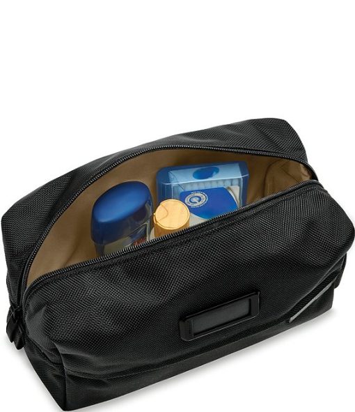 Baseline Everyday Essentials Kit Bag - Image 3