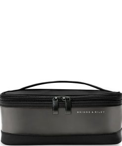 Travel Essentials Collection Translucent Cosmetic Case