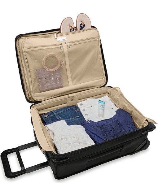 Baseline Global 2-Wheel Carry-On Suitcase - Image 5