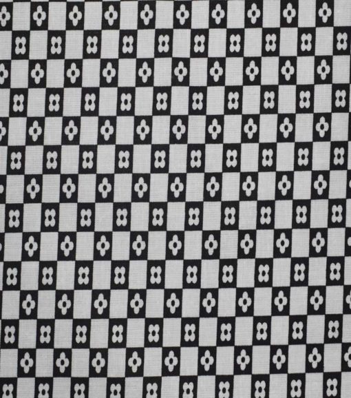 Gingham Cotton Fabric by Quilter s Showcase - Image 2